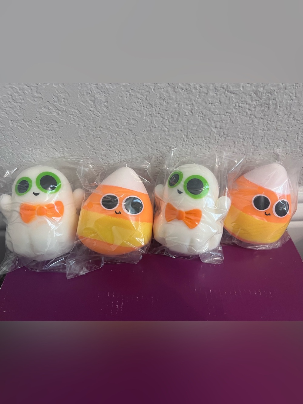 4 pack of Candy Corn & Ghost Squishies 👻💛👻🧡